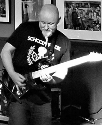 Guitar Teacher, Bass Guitar Teacher Geoff Quinn