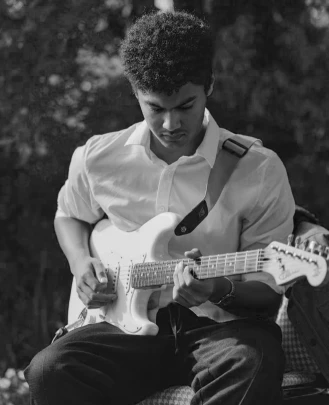 Guitar Teacher Joel Williams