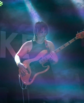 Guitar Teacher, Bass Guitar Teacher, Keyboard + Piano Teacher Dani