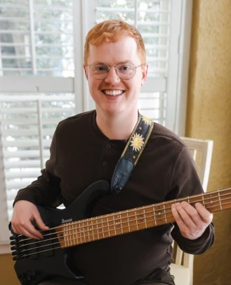 Guitar Teacher, Bass Guitar Teacher, Keyboard + Piano Teacher, Music Teacher Jake Laughlin
