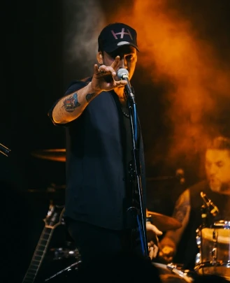 Profesor de Vocal Hernán Guardia