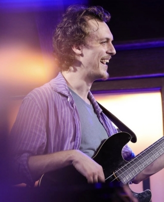 Bass Guitar Teacher Eli