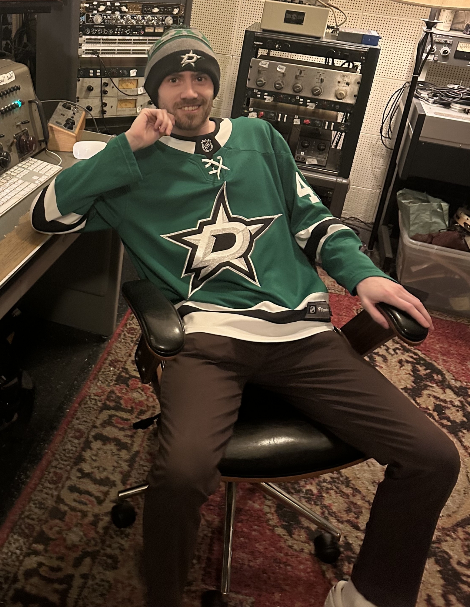 Bass Guitar Teacher, Guitar Teacher, Drum Teacher Cyrus Ashworth