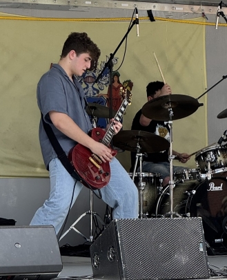 Guitar Teacher, Drum Teacher Tyler Wachtel