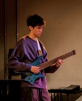 Guitar Teacher Ian
