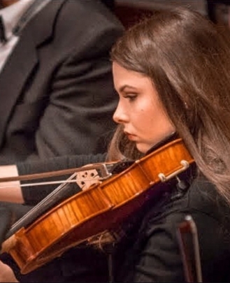 Assistant General Manager, Keyboard + Piano Teacher Desiree