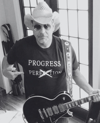 Bass Guitar Teacher, Guitar Teacher, Drum Teacher Bobby