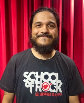 Professor de Bateria Matheus Silva