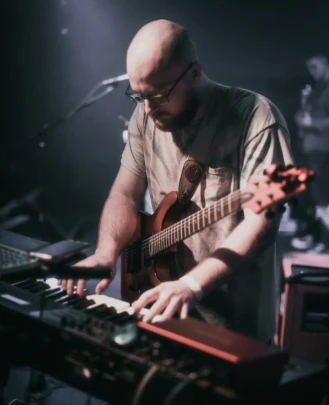 Guitar Teacher, Bass Guitar Teacher, Drum Teacher, Keyboard + Piano Teacher Kyle Petersen