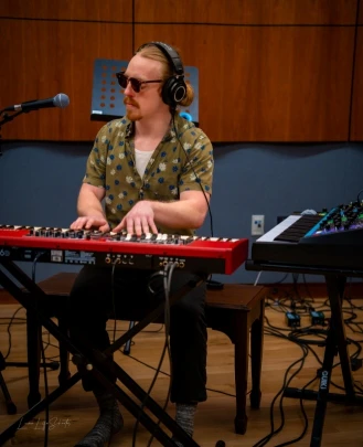 Keyboard + Piano Teacher, Guitar Teacher, Drum Teacher, Bass Guitar Teacher Tucker Russell