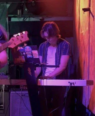 Bass Guitar Teacher, Guitar Teacher, Keyboard + Piano Teacher Reese Fowler
