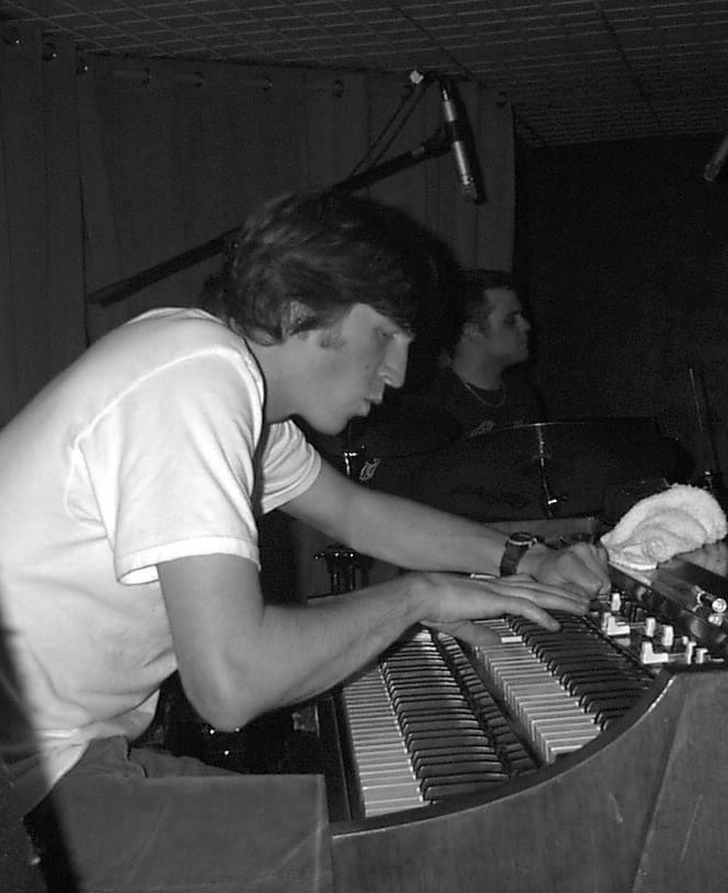 Keyboard + Piano Teacher, Guitar Teacher, Bass Guitar Teacher Jeff