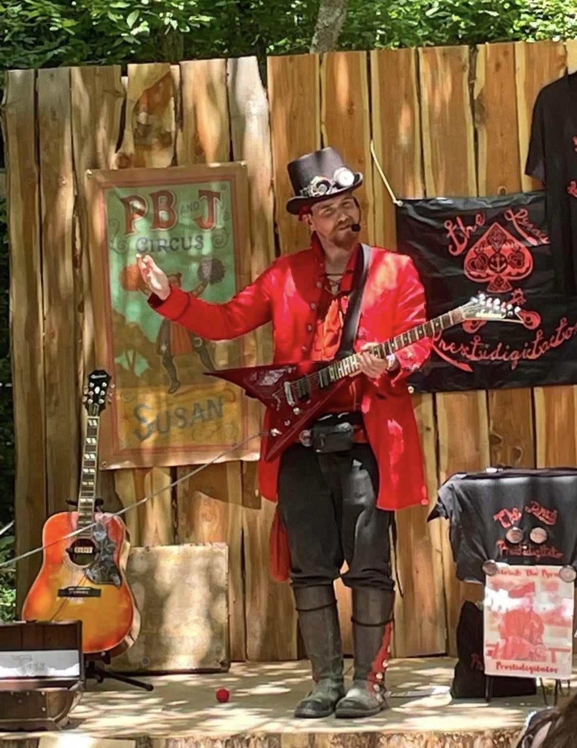 Keyboard + Piano Teacher Patrick Smith