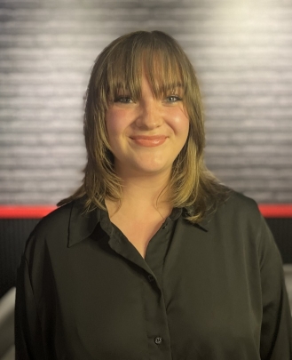 Vocals Teacher Avery Goldsmith