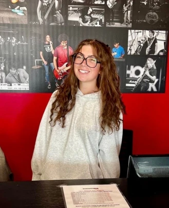 General Manager Bri Minghine