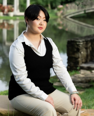 Vocal Teacher, Keyboard + Piano Teacher Rui Hembree