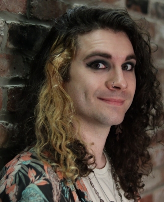 Vocals Teacher, Keyboard + Piano Teacher Andrew
