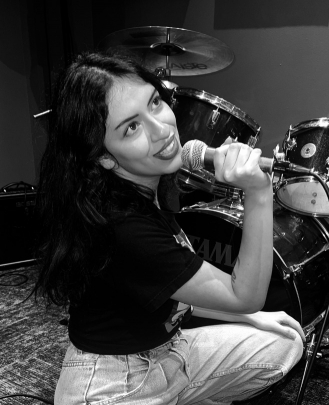 Vocals Teacher, Keyboard + Piano Teacher Sahara