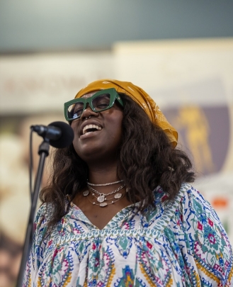 Vocal Teacher, Keyboard + Piano Teacher Brooke