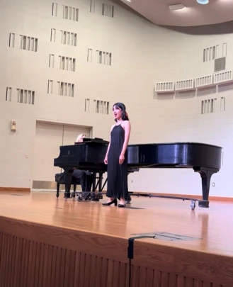 Vocal Teacher, Keyboard + Piano Teacher Casandra Tenorio