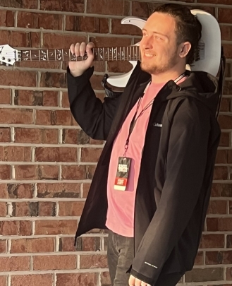 Guitar Teacher, Bass Guitar Teacher Caden