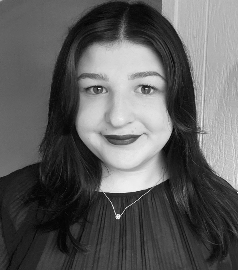 Vocal Teacher Rhiannon