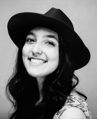Keyboard + Piano Teacher, Bass Guitar Teacher Danielle 