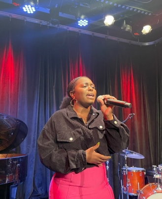 Vocals Teacher, Keyboard + Piano Teacher India