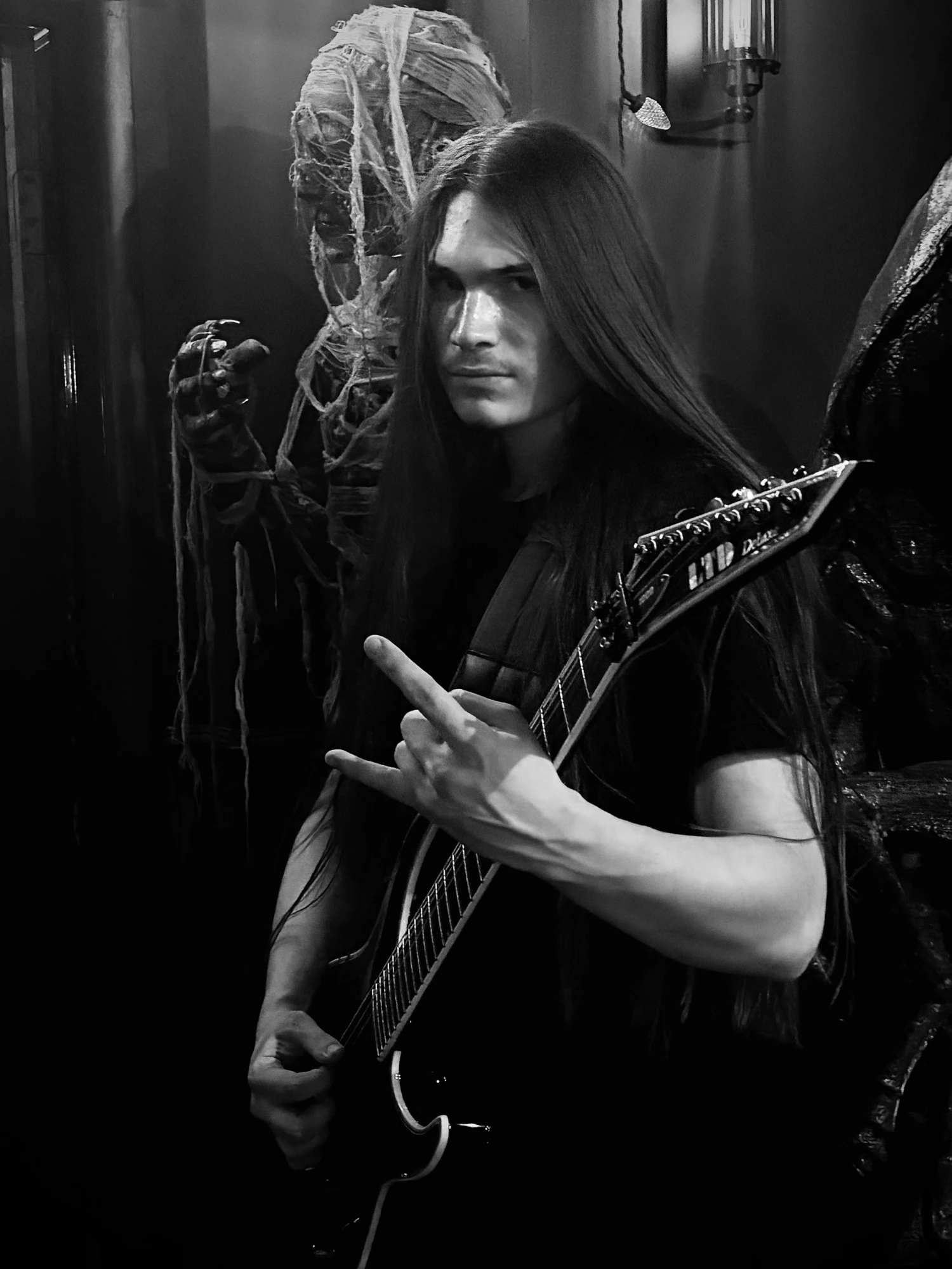 Guitar Teacher Logan