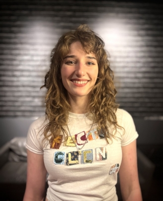 Vocals Teacher, Keyboard + Piano Teacher Sophie Wiencek