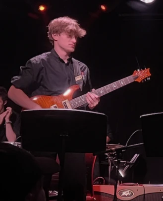 Bass Guitar Teacher, Guitar Teacher Isaac
