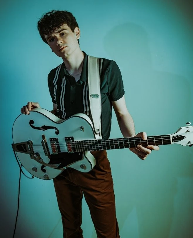 Guitar Teacher, Bass Guitar Teacher, Rookies Teacher Jack Lutz