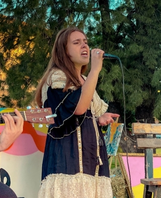 Profesora de Canto y Nivel Inicial Joaquina Mujica