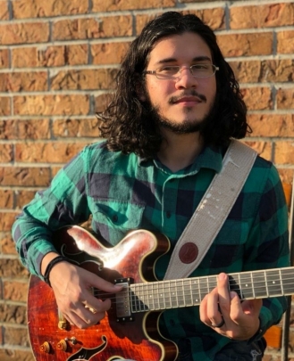 Guitar Teacher, Bass Guitar Teacher Jorge Fernandez