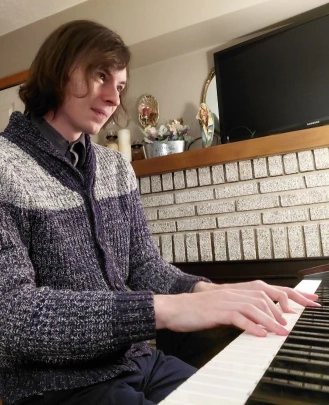 Keyboard + Piano Teacher Joshua Estok