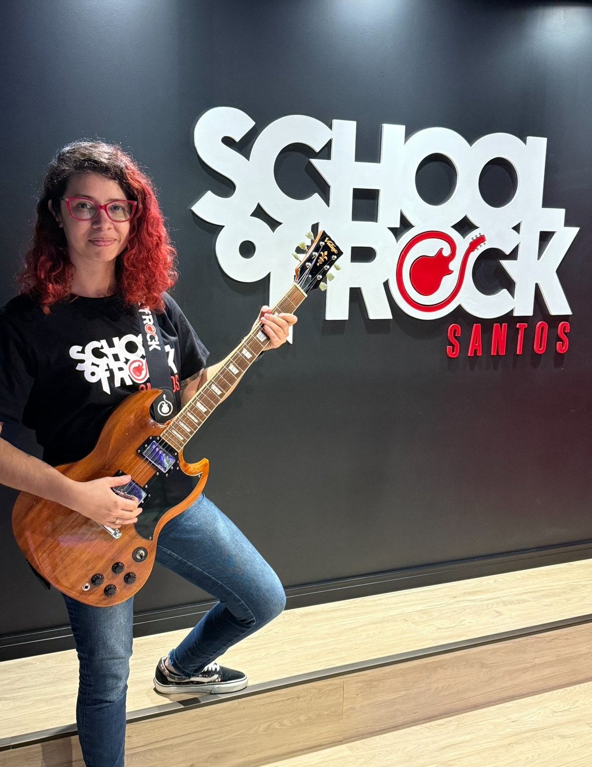 Professora de Guitarra, Professora de Canto, Professora de Little Wing, Professora de Rookies Juliana Nóbrega