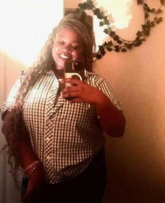 Voice Teacher Linda Zivuku