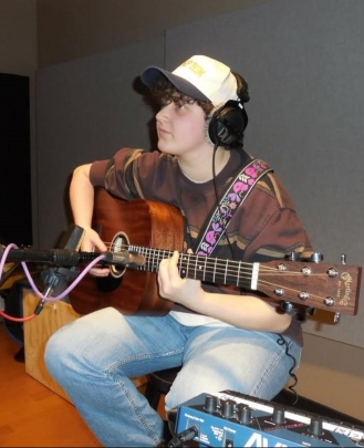 Guitar Teacher, Bass Guitar Teacher Lilah