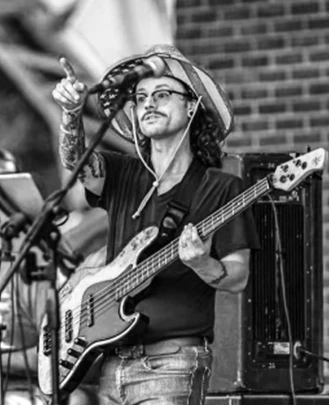 Bass Guitar Teacher, Vocal Teacher, Guitar Teacher, Drum Teacher Lucas 