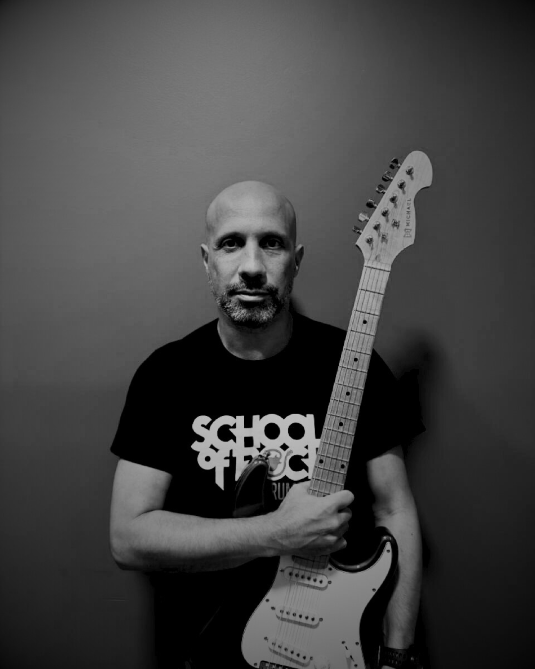 Professor de violão, baixo, guitarra e teclado Marcelo Oliveira