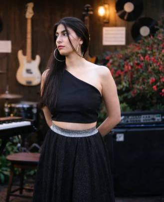 Keyboard + Piano Teacher Maria Jose Reiban