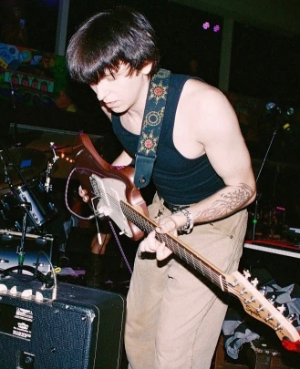 Guitar Teacher, Keyboard + Piano Teacher Mason Kunttu