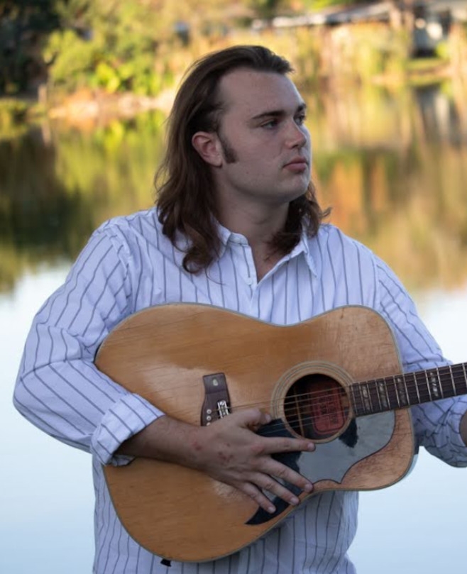 Guitar Teacher, Bass Guitar Teacher Maddux (Max) Miller