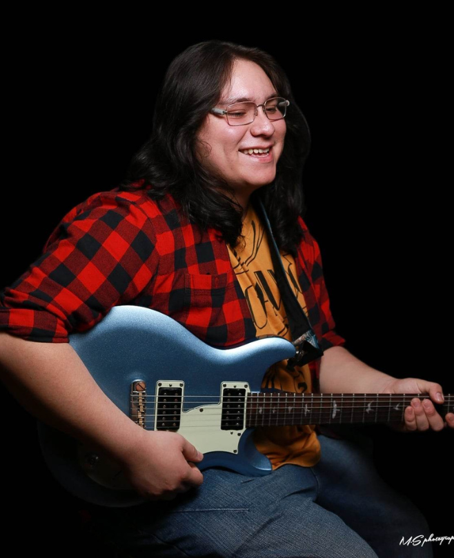 Guitar Teacher, Bass Guitar Teacher Oscar Jimenez-Velarde