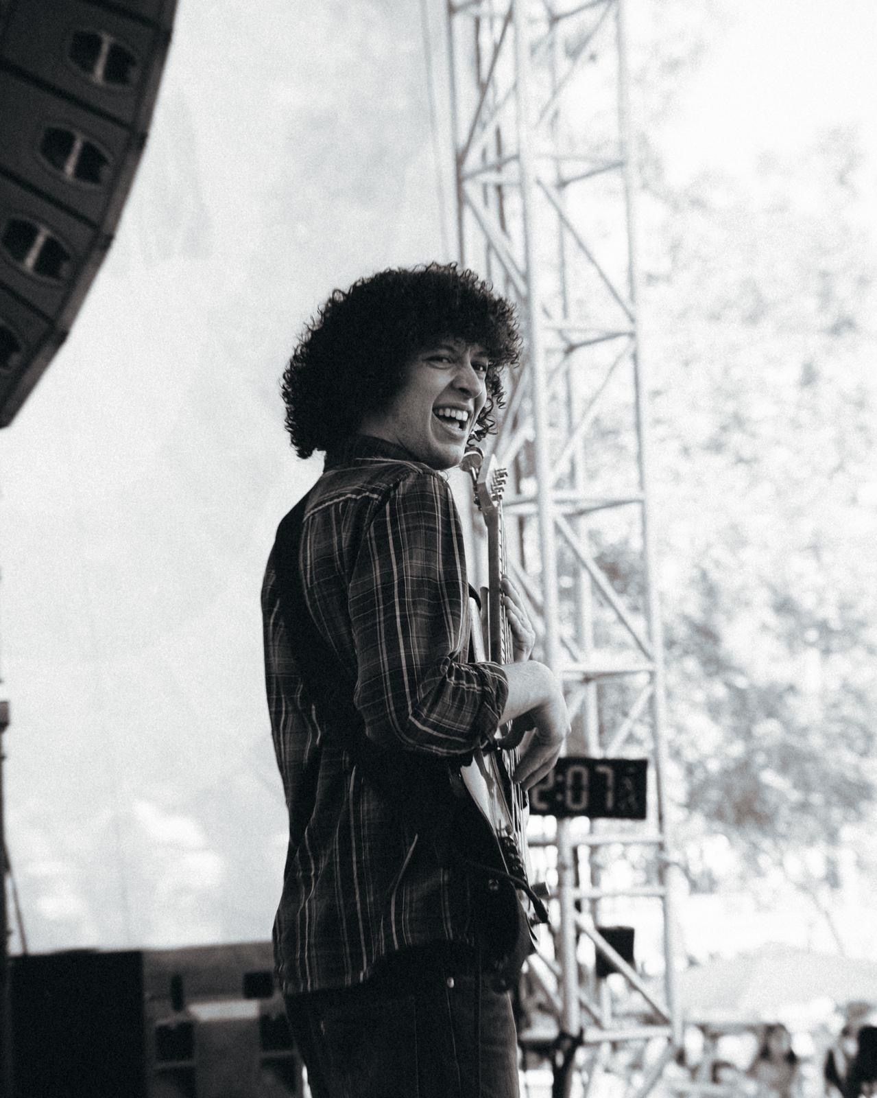 Guitar Teacher, Bass Guitar Teacher, Drum Teacher, Keyboard + Piano Teacher Mike Tenreiro