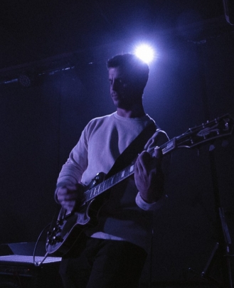 Profesor de Guitarra Maximiliano Narbebury