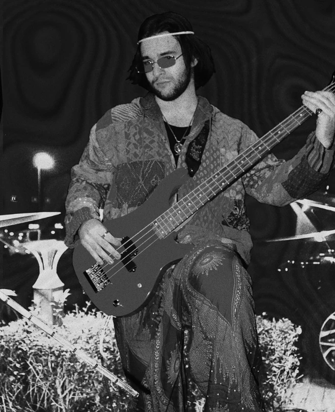 Bass Guitar Teacher, Guitar Teacher Andy Romero