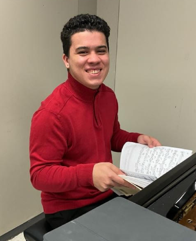 Keyboard + Piano Teacher, Bass Guitar Teacher, Drum Teacher Guillermo Tomas