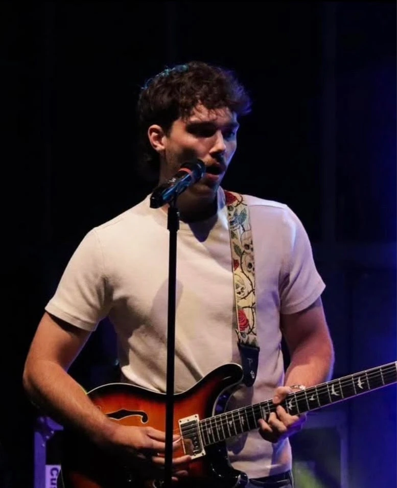 Guitar Teacher, Bass Guitar Teacher Nick Ratteree