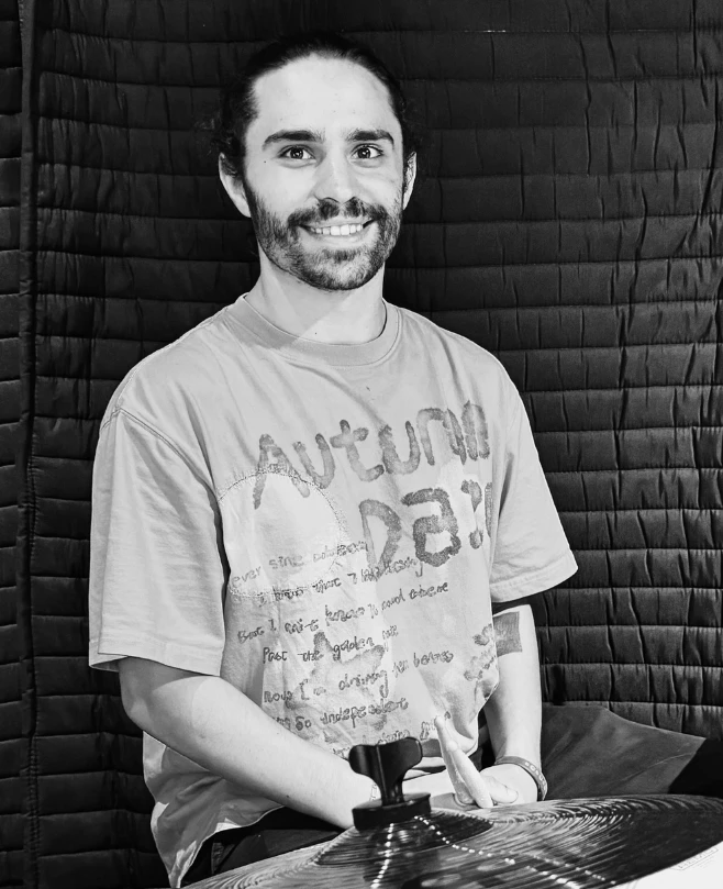 Guitar Teacher, Bass Guitar Teacher, Drum Teacher Patrick Kelly